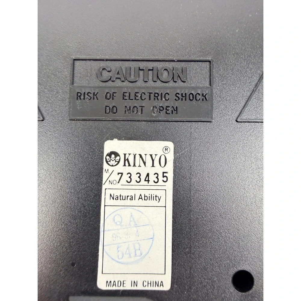 Kinyo VHS Video Rewinder Black Tape Rewinder Model 733435 Vintage - BW - Picture 4 of 4